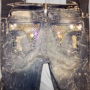 𝕊𝕥𝕦𝕟𝕟𝕚𝕟𝕘 ℝ𝕠𝕓𝕚𝕟’𝕤 𝕛𝕖𝕒𝕟𝕤✨